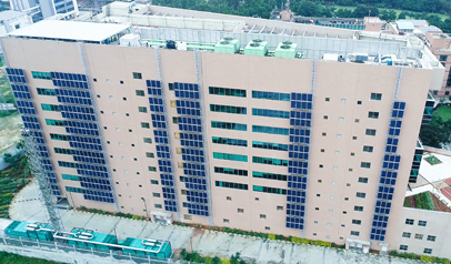 120 kW Vertical Solar Power Farm for Dell by Tata Power Solar.